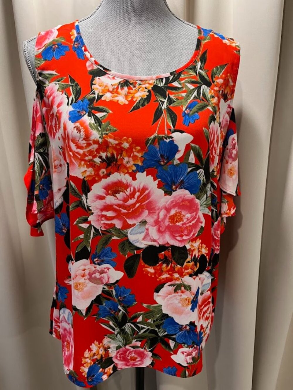 Rose & Olive Red and Blue Tropical Print Cold Shoulder XL Blouse
